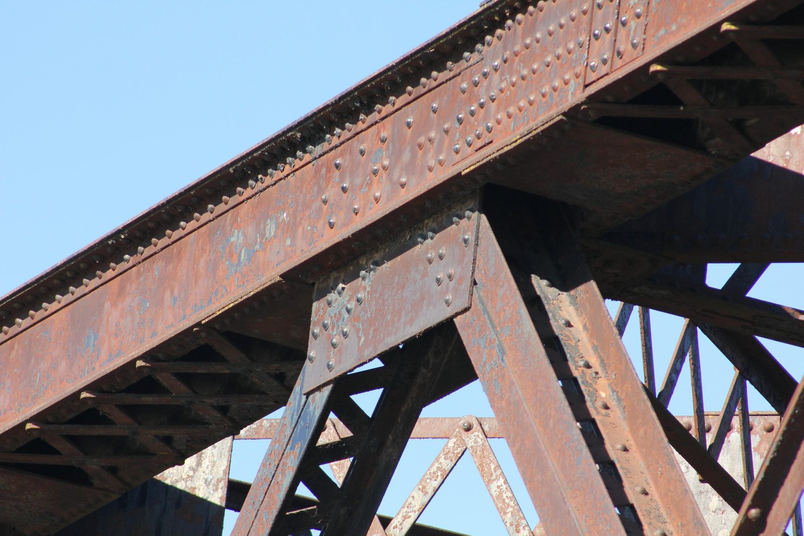 Upper connection
